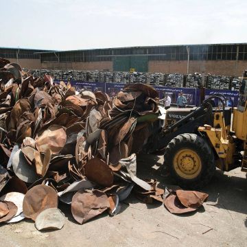 Καταστροφή 100.000 δορυφορικών κατόπτρων στο Ιράν