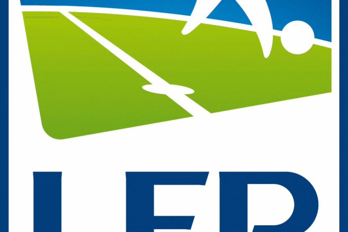 2f7669ed91f9d147f687082445582940 XL 71623bfd