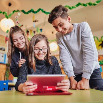 Η Vodafone αναλαμβάνει την υλοποίηση έργων για την ψηφιοποίηση της δημόσιας εκπαίδευσης συνολικού προϋπολογισμού άνω των €50 εκατ.