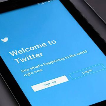 Το Twitter κατέβασε 20.000 λογαριασμούς για δήθεν σύνδεση με κυβερνήσεις Αιγύπτου, Σερβίας, Σ.Α.