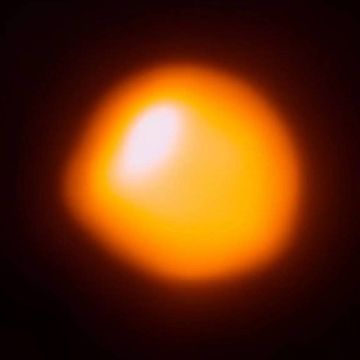 Το υπεργιγάντιο άστρο Μπετελγκέζ δεν είναι αυτό που φαίνεται