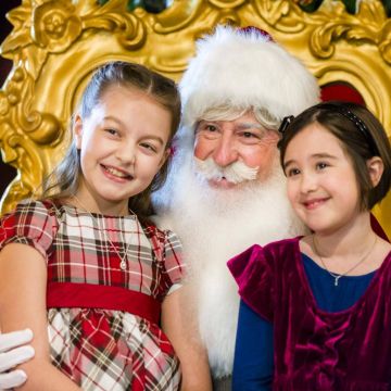 «Μια οικογένεια για τα Χριστούγεννα» στην ΕΡΤ1