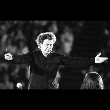 Αφιέρωμα στον Μίκη Θεοδωράκη στην ΕΡΤ2