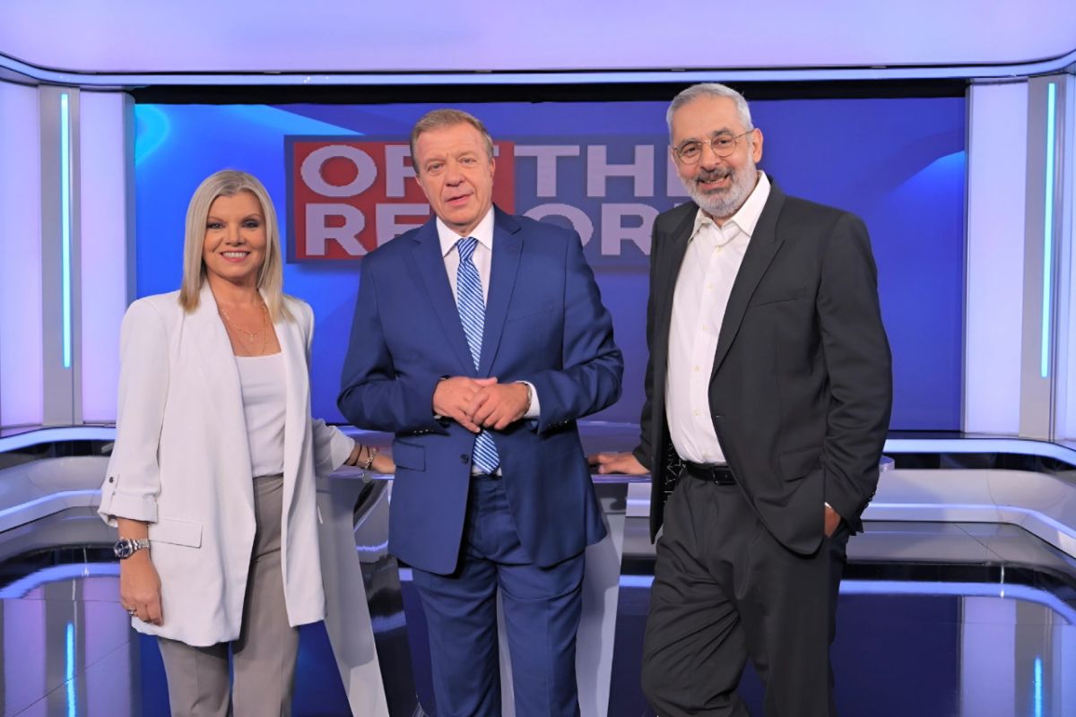 «Off the record», πρεμιέρα στο EΡTNEWS