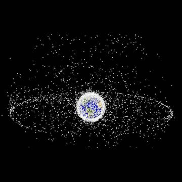 Η Γη θα αποκτήσει δακτύλιο όπως του Κρόνου, αλλά θα είναι από τα διαστημικά σκουπίδια!