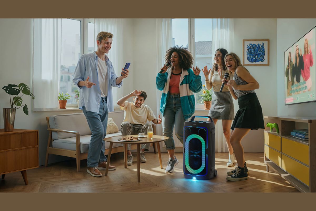 1280 square 75 7671214e