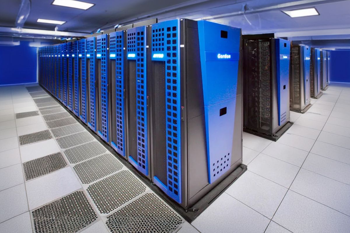 supercomputer 762c0832