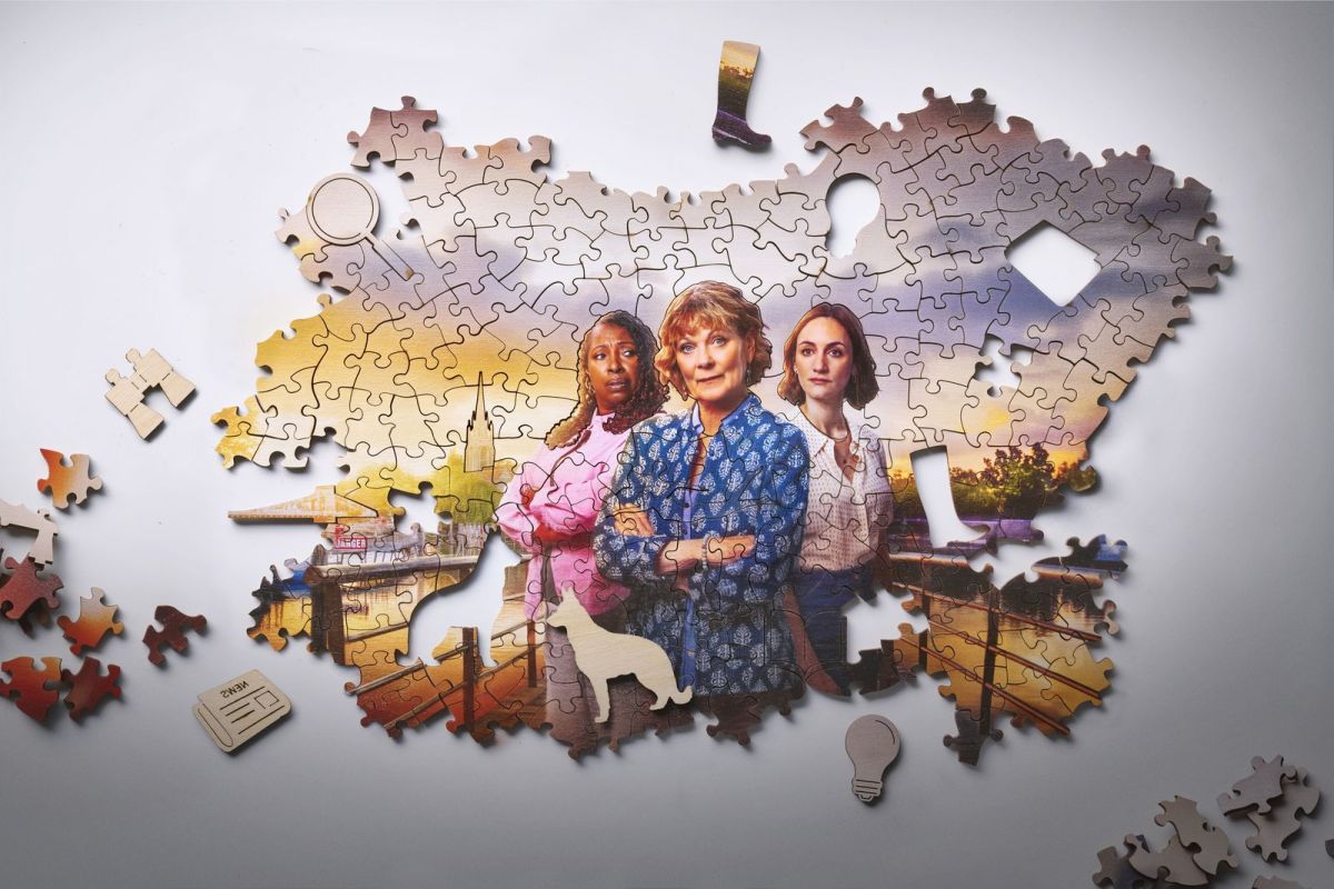 Epic Drama The Marlow Murder Club Key Art 77a325f2