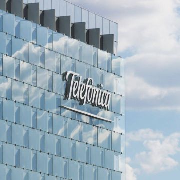 Η Telefonica επιλέγει τους Hotbird για τη μετάδοση των HD καναλιών TVE Internacional Europa και  24 Horas