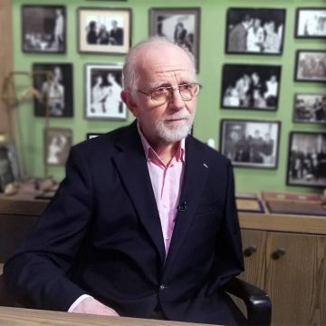 Ο Γιάννης Τσεκλένης στο «Μονόγραμμα» της ΕΡΤ2