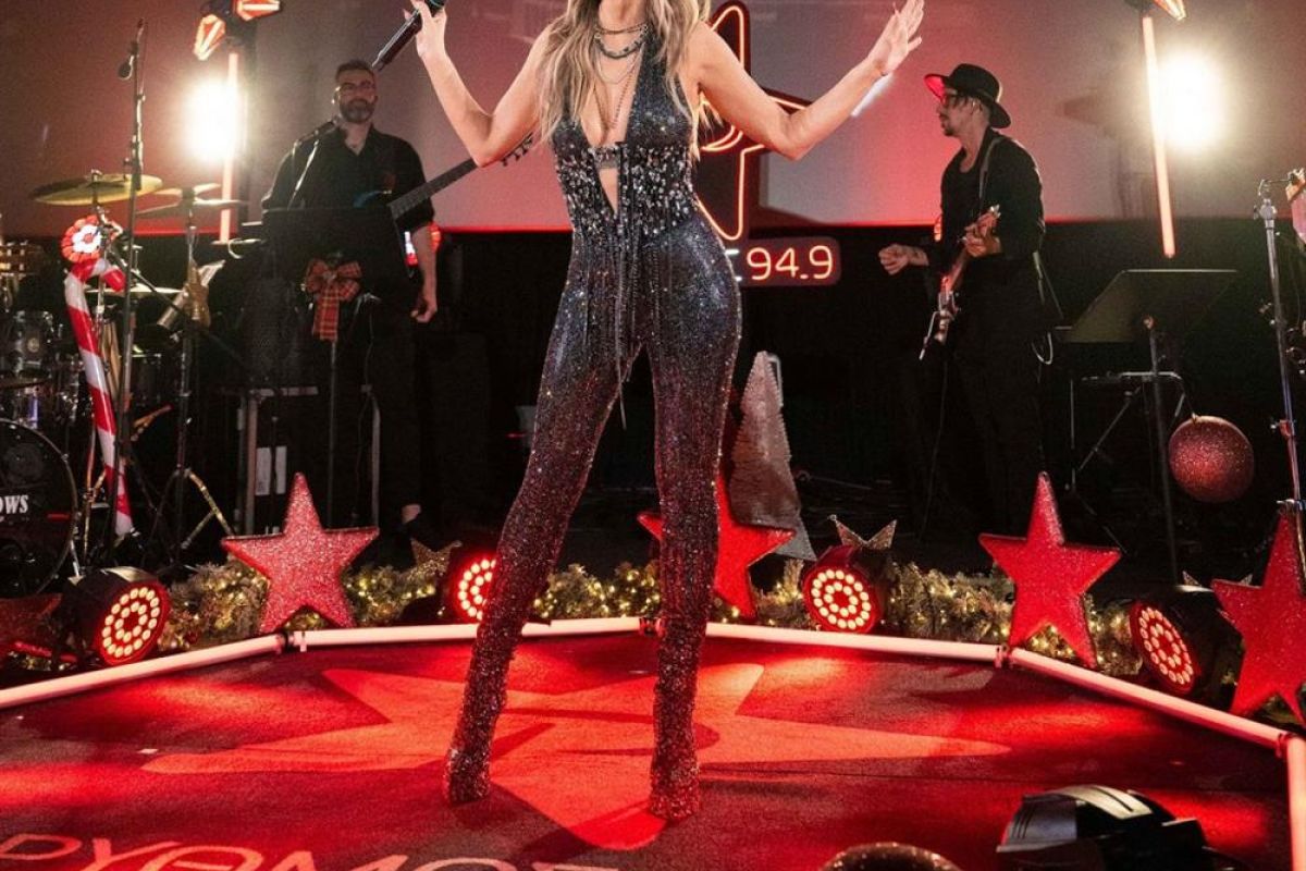 Γιορτές στο ΜΑΚ TV με “Ρυθμό”