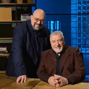 Ο Τάσος Χαλκιάς στην εκπομπή «Η ζωή είναι στιγμές» με τον Ανδρέα Ροδίτη