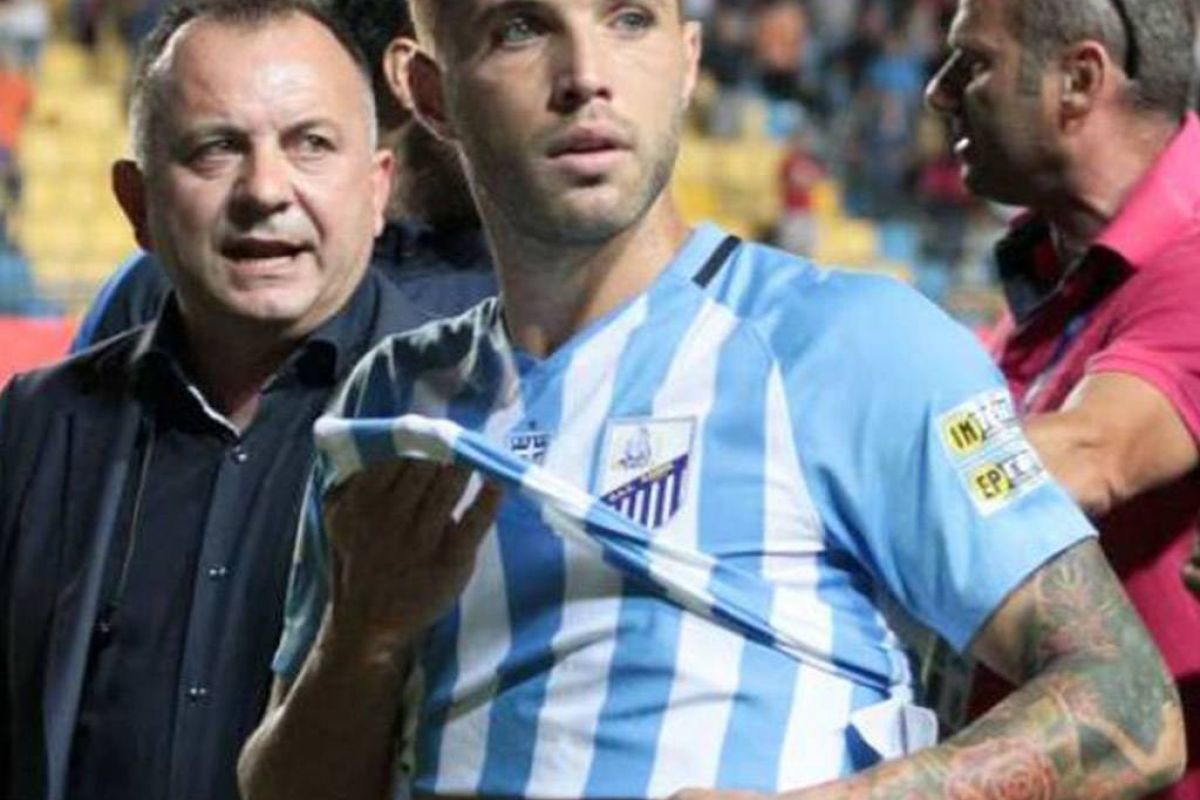 35b92a7025f47f32127b10fc77ca7cc7 XL 79d59ba4