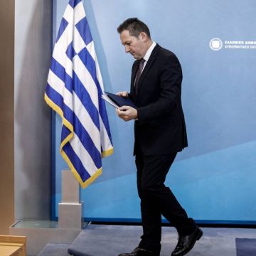 Νομοθετική παρέμβαση με τρία στάδια αδειοδοτήσεων για κανάλια και σταθμούς