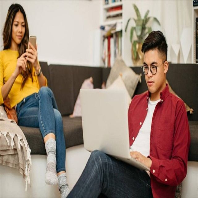 Οι απατεώνες λατρεύουν την Black Friday και τη Cyber Monday όσο και οι αγοραστές