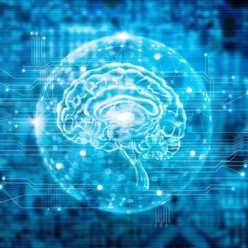 Vodafone: Έξυπνοι βοηθοί που θα ελέγχονται από τον εγκέφαλο, καθρέφτες ανίχνευσης ασθενειών και ψηφιακά διασυνδεδεμένα δέντρα θα γενικευθούν μέχρι το 2030