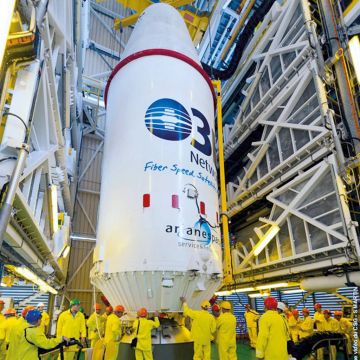 Επιτυχημένη η εκτόξευση τεσσάρων δορυφόρων του δικτύου O3b Networks