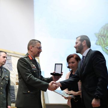 «Ιερός Λόχος: Ιστορία ενός Θρύλου»: Το ντοκιμαντέρ για την επίλεκτη μονάδα Ελλήνων του Β’ Παγκοσμίου Πολέμου στο COSMOTE HISTORY