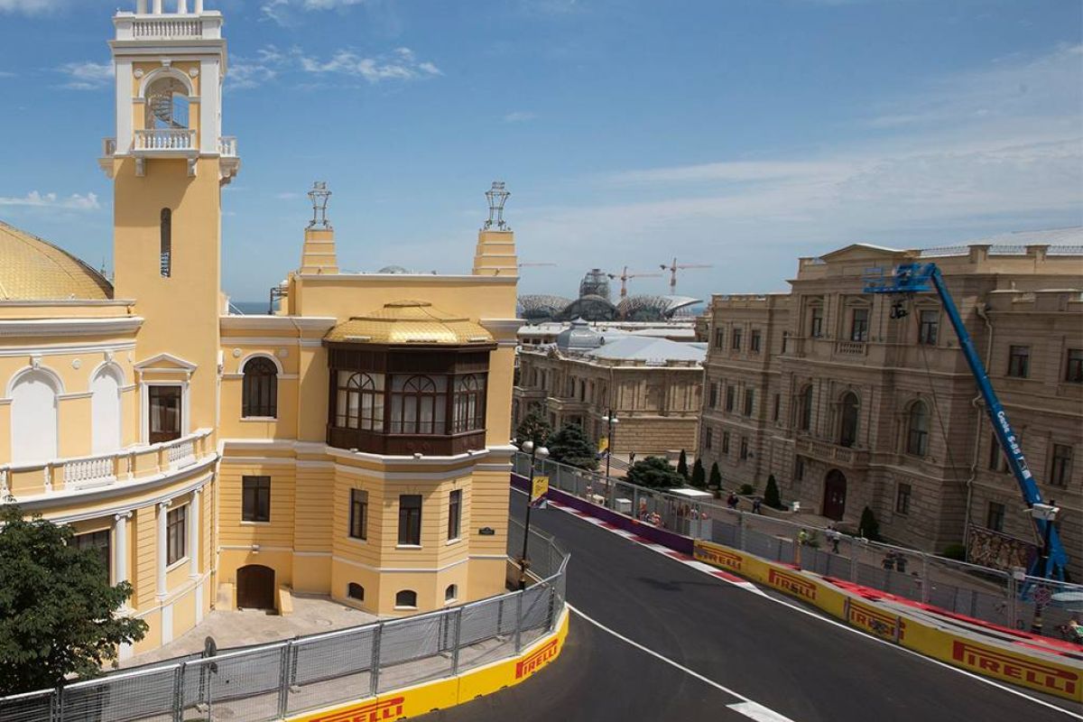 3907428f604d431090182546cb36f4c2 XL 7d0954fc