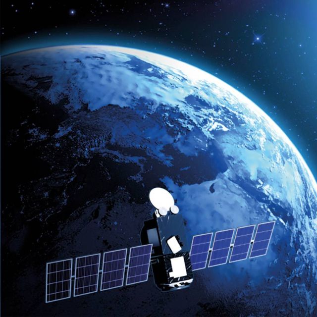 Δορυφορικό Triple Play από την Arabsat και την EMC