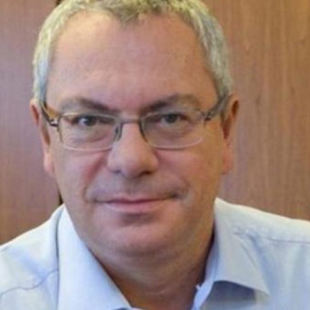 Ο Μαλέλης στο control room του ΣΚΑΙ