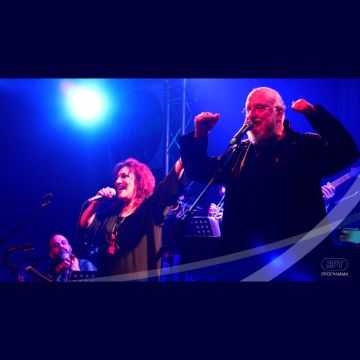 «Σήκω ψυχή μου, δώσε ρεύμα…»: Η μουσική παράσταση του Διονύση Σαββόπουλου στο «Κύτταρο»