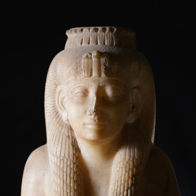 Τάφοι ιερειών της Αιγύπτου, Χιροσίμα και Πρόγραμμα Μανχάταν στο VIASAT HISTORY