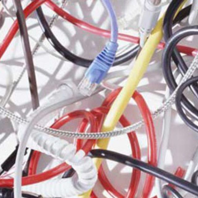 Τηλεπικοινωνίες: Απαραίτητες οι συγχωνεύσεις