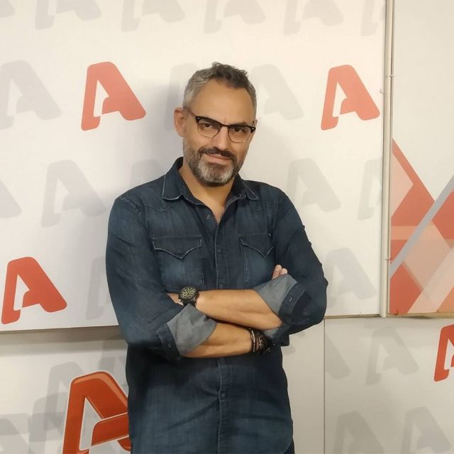 OnsportsFM: Ανοίγει τα «φτερά» του στον αέρα του ALPHA 98.9!