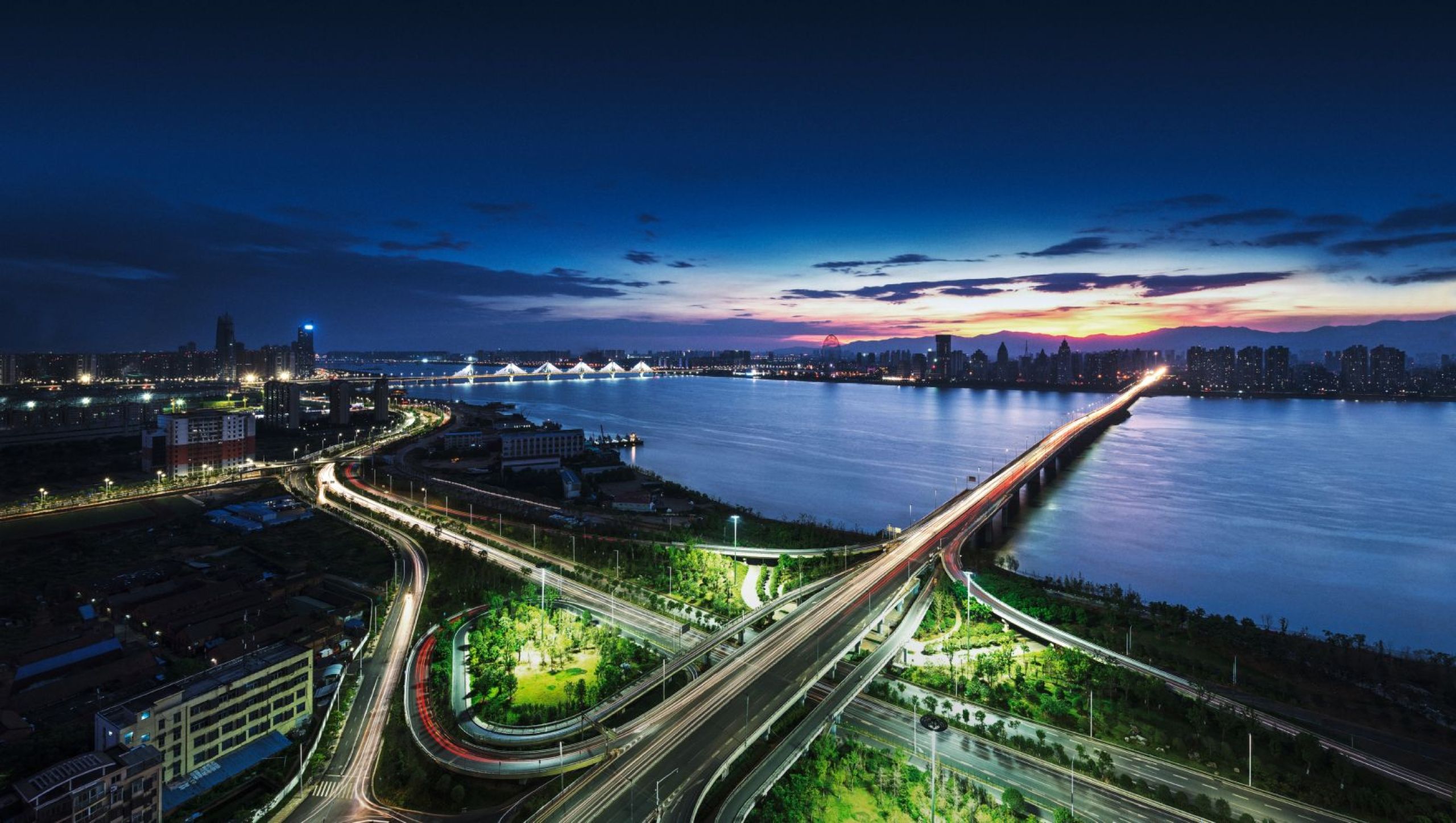 broadcast and media broadcast distribution transmitter tx1 transmitter 200 61098 1680 944 4 81c5cbbb