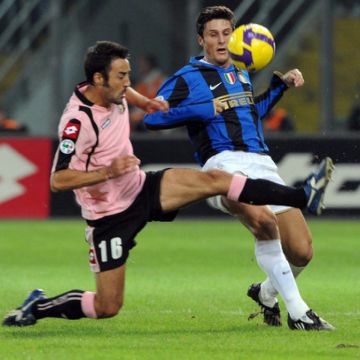 Ελεύθερες ή μέσω emu ποδοσφαιρικές μεταδόσεις