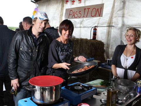 Jamie Oliver 1 scaled 830a1e51