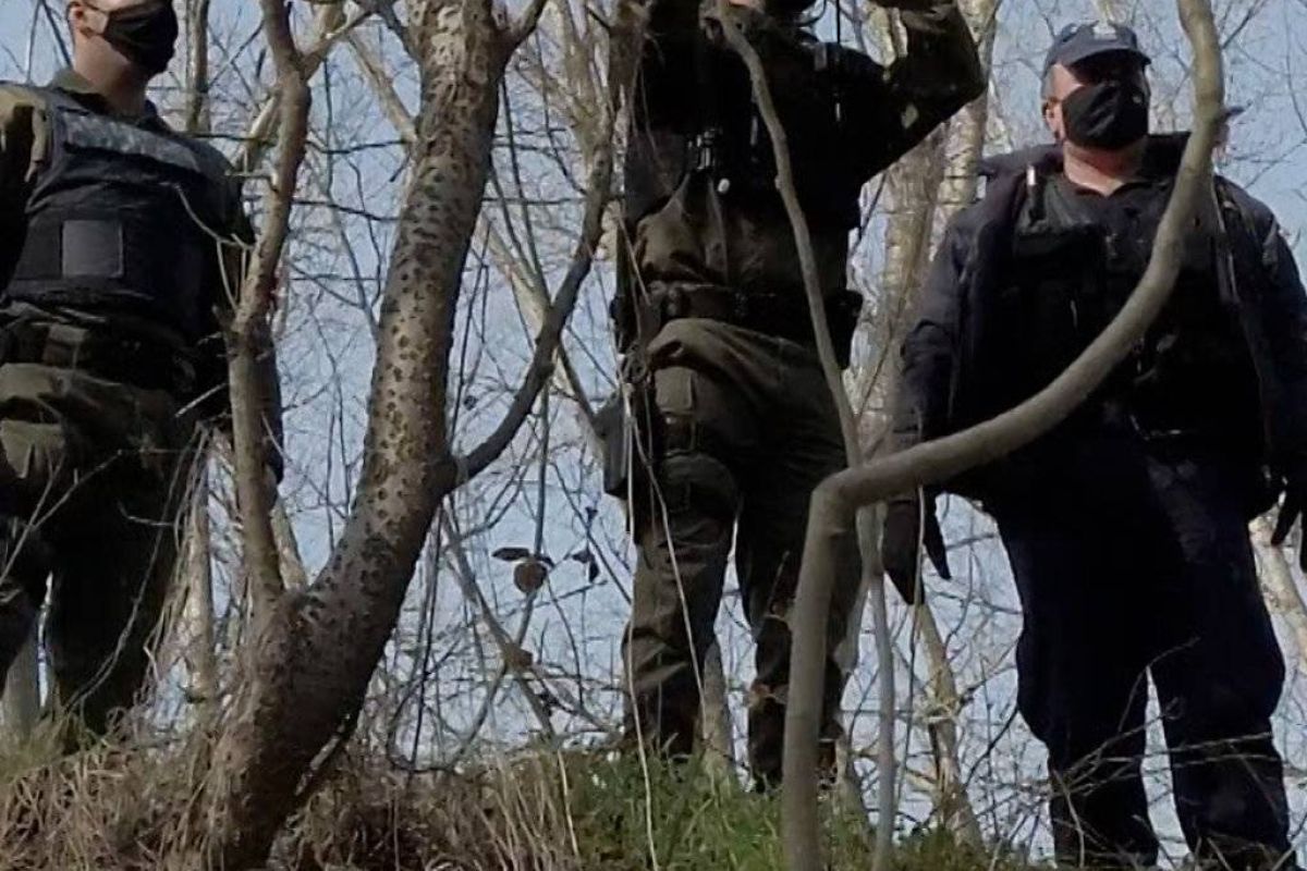 f53d62bbae5b56b292e11c472f15bfe8 XL 83426395