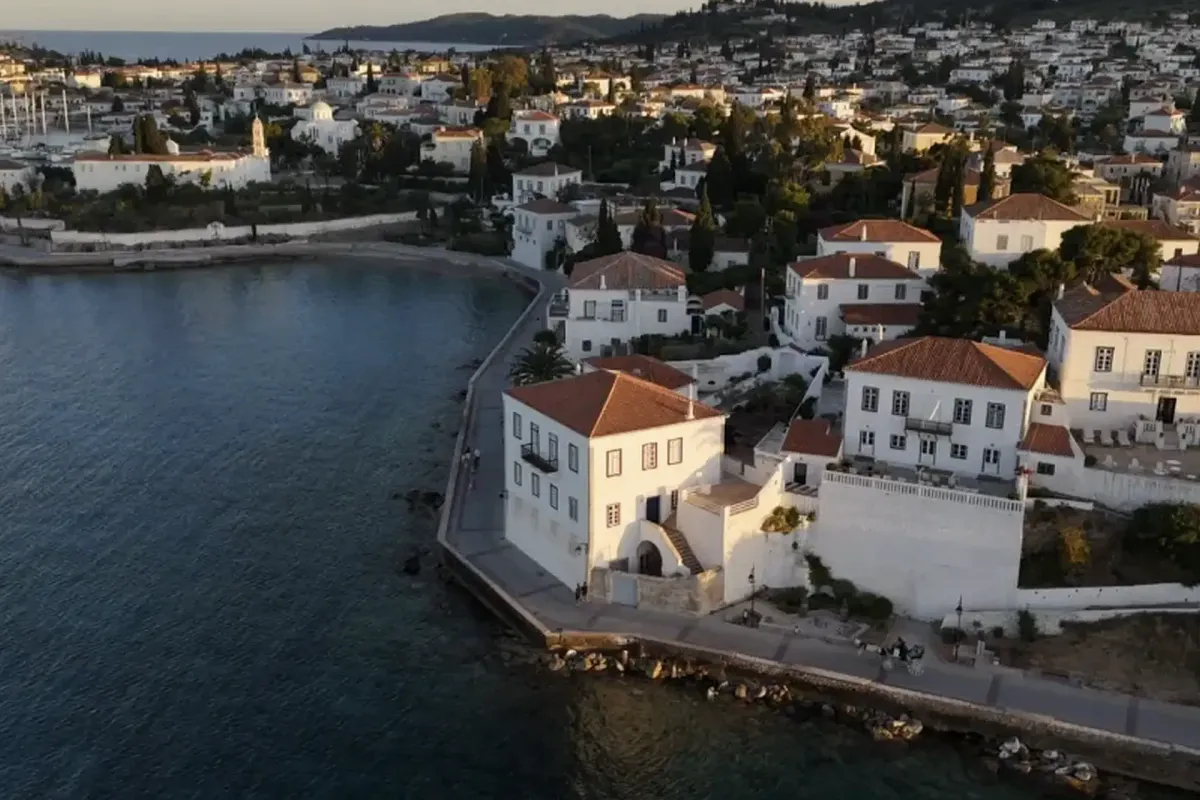 Όπου Υπάρχει Ελλάδα: Σαλπάρουμε για Ύδρα, Σπέτσες και Πόρο
