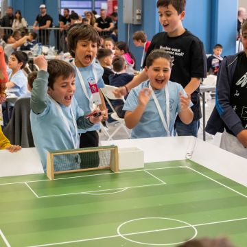 Πανελλήνιος Διαγωνισμός STEM 2026: η νέα γενιά σχεδιάζει το μέλλον με σύμμαχο το ΑΙ