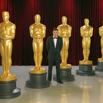 NOVA: ΓΙΑ 16 ΧΡΟΝΙΑ OSCAR