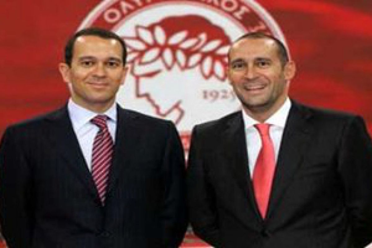 ΚΑΕ Ολυμπιακός: αποχωρούν οι αδελφοί Αγγελόπουλοι