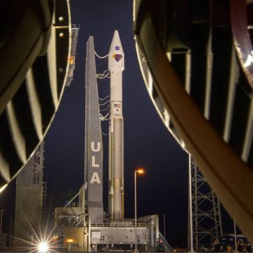 NASA: Έτοιμη για εκτόξευση η Lucy