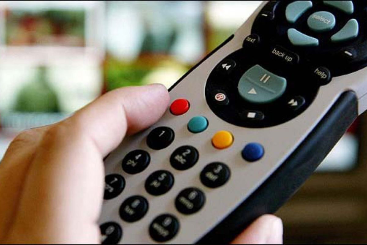 Μειώνονται ακόμα περισσότερο οι διαδραστικές υπηρεσίες του BBC