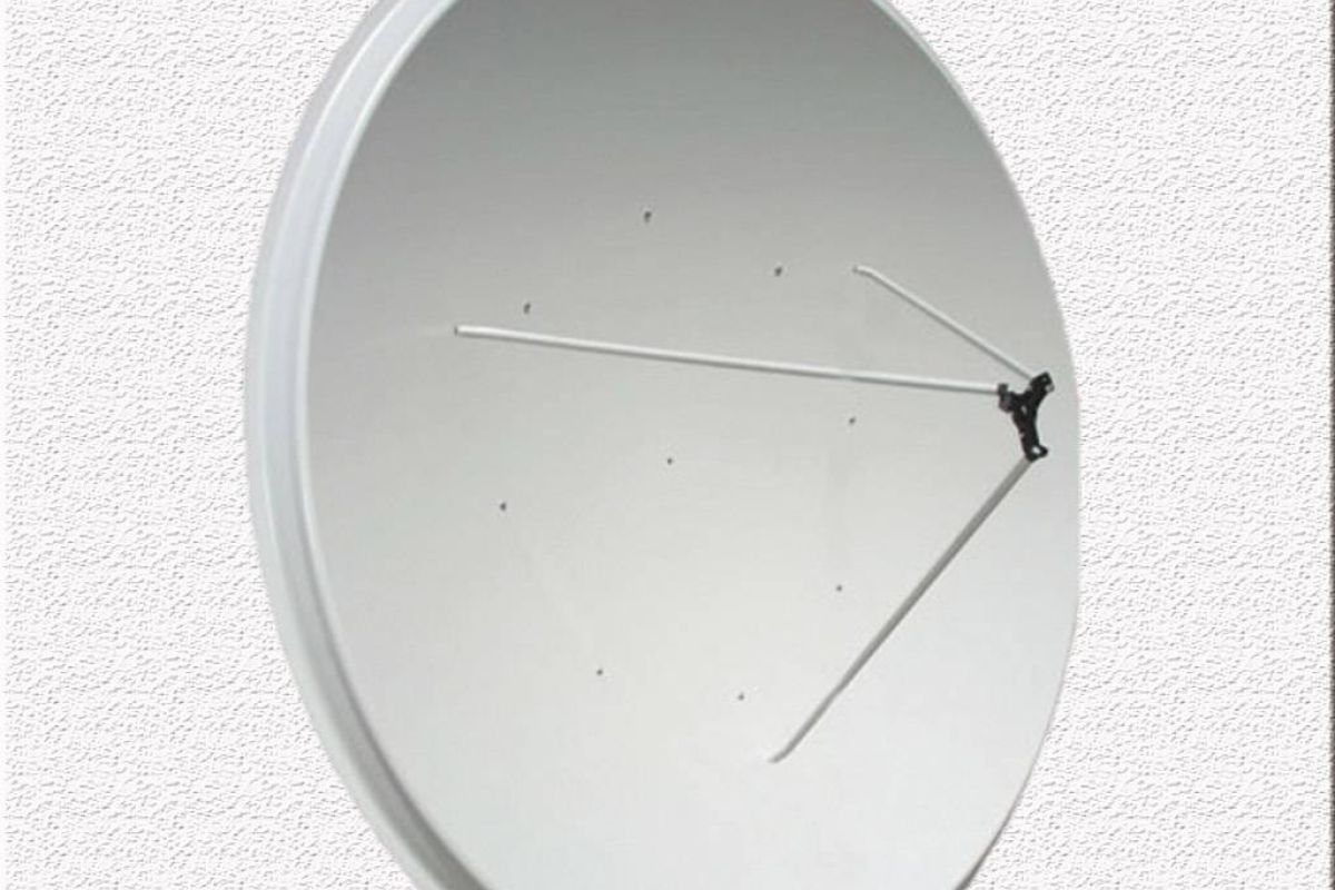 Νέα Παραλαβή Δορυφορικών Κατόπτρων 2,30μ και 3,10μ