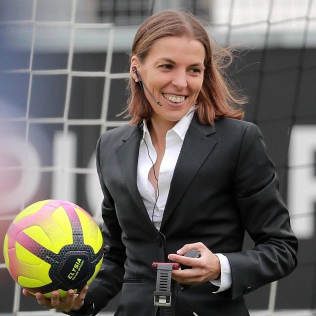 «Τι σφυρίζετε… κυρία μου» από απόψε. Στο Champions League