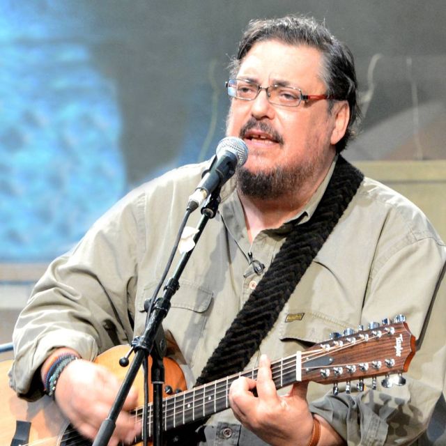 ΕΡΤ2 – Αφιέρωμα στον Λαυρέντη Μαχαιρίτσα: «Μια τρύπα στον καιρό… κύριε Μάνο»