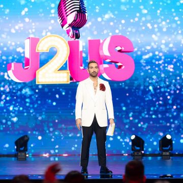 Ο Πάνος Κιάμος στο 5ο live του J2US