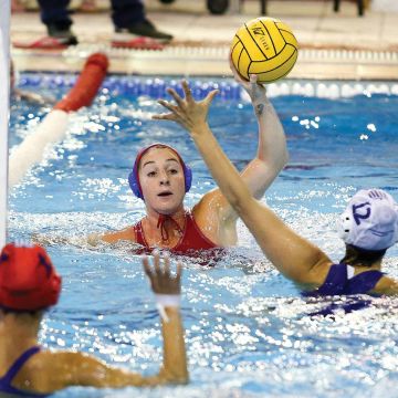 Ο 5ος και τελευταίος τελικός Ολυμπιακός – Βουλιαγμένη για την Α1 πόλο Γυναικών στη Nova