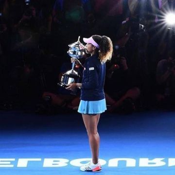 Ναόμι Οσάκα: Η νεότερη τενίστρια που ανεβαίνει στο νούμερο 1 της παγκόσμιας κατάταξης