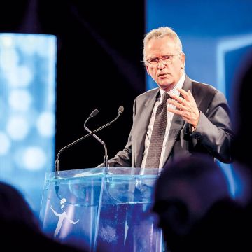 O Michel De Rosen υπογραμμίζει την σπουδαιότητα της C-band