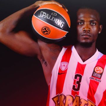 Ο Σον Τζέιμς στην πρώτη συνέντευξη επί ελληνικού εδάφους στο Pick & Roll του OTE TV