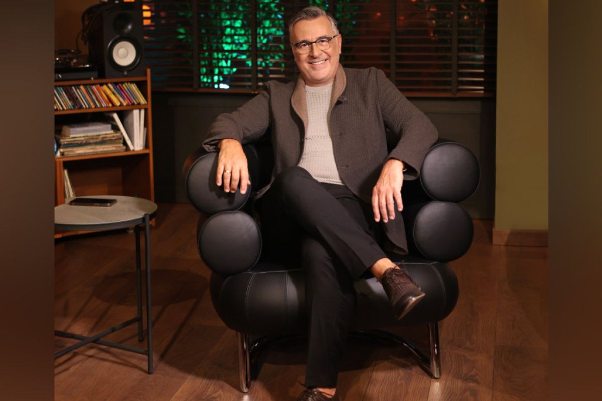 parea kouvaras 8eb2184b