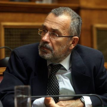 Παραιτείται ο υποψήφιος ευρωβουλευτής υφυπουργός Π.Καψής