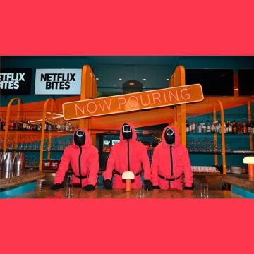 Tο Netflix άνοιξε θεματικό εστιατόριο στο Βέγκας – Σερβίρουν οι φύλακες του Squid Game